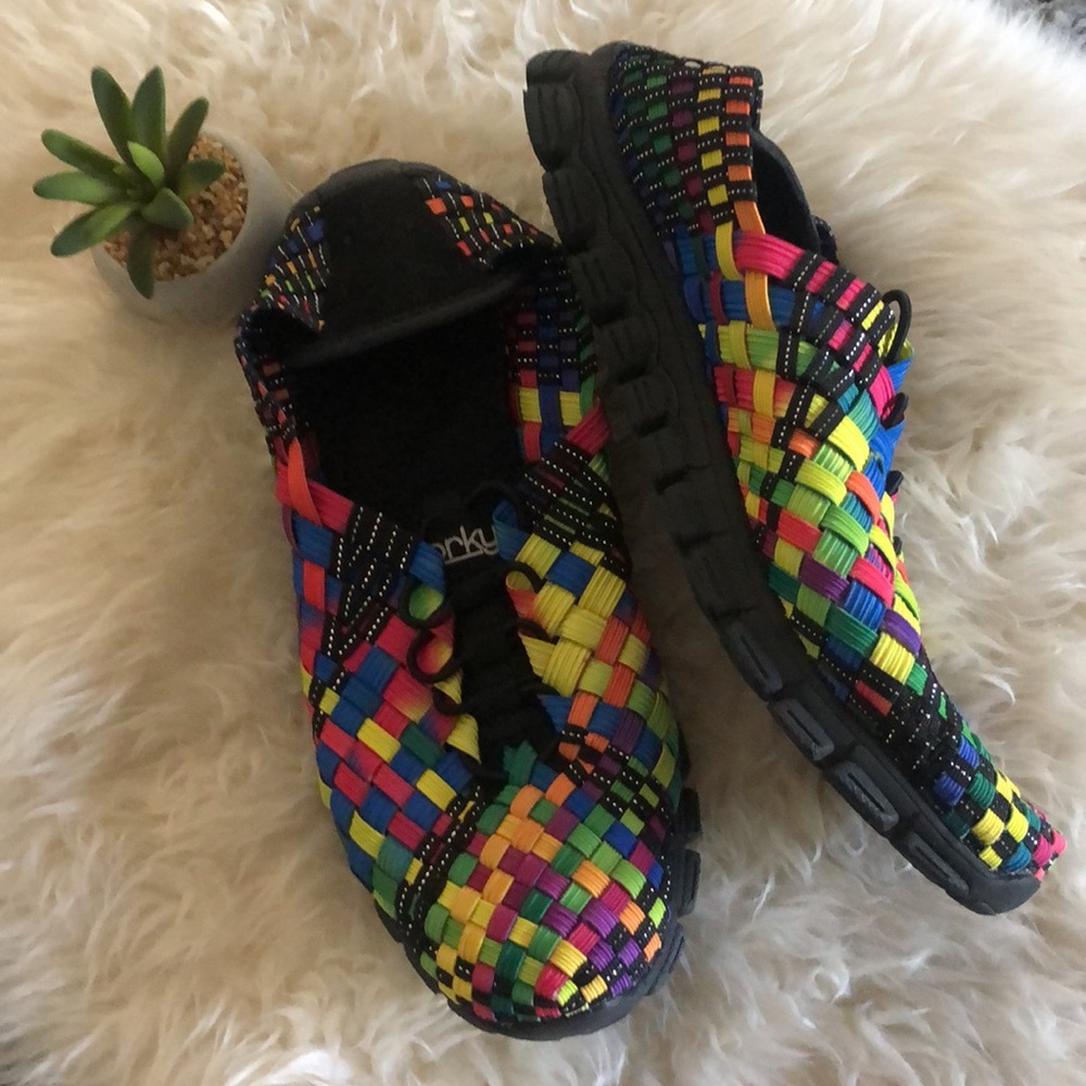 Corkys RAINBOW WEAVE Slip On SHOES Cushy Sole Nearly New